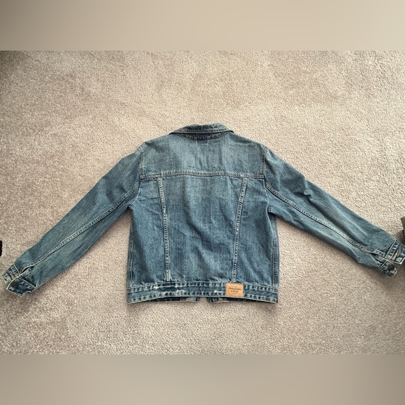 Abercrombie & Fitch -Blue Denim Jacket size M (women) - Picture 4 of 10